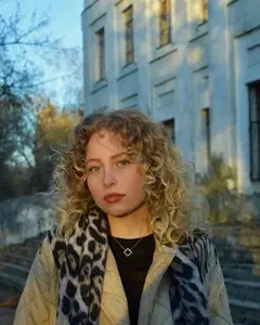 Яна Авдеева