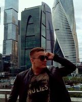 Иван Иванов