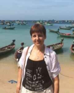 Елена Нахапетова