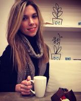 Карина Азарова