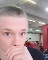 Денис Овчинников