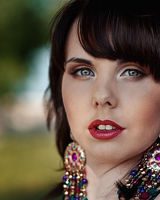 Юлия Бурова