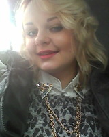 Юля Лавринович