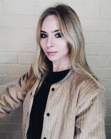 Оля Устенцова