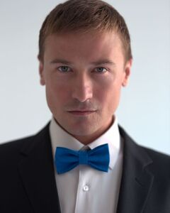 Андрей Собенников
