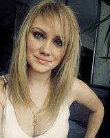 Eлена Бурыка