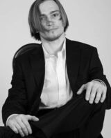 Алексей Сенин