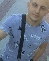 Михаил Иванов