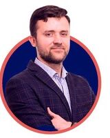 Илья Варакин