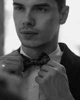 Михаил Хмелёв