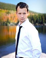 Роман Бобриков