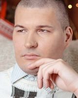 Андрей Романов