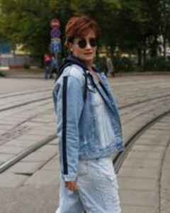 Светлана Светлая