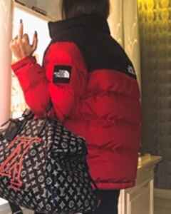 Ева Ушакова