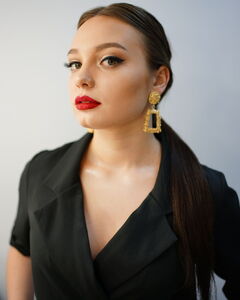 Елена Легостова