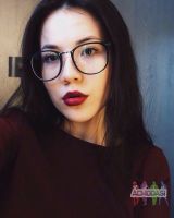 Лола Кирова