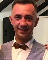 Антон Иванов