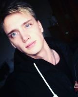Артем Фисаков