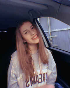 Виолетта Азарная