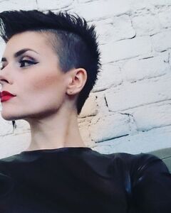 Елена Красневич