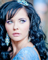 Елена Рябова