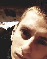 Максим Тихонов