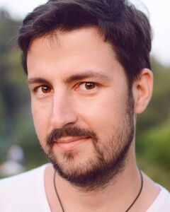 Антон Бессалов