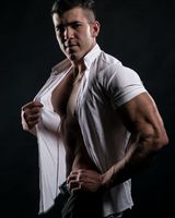 Рустам Эгамбердиев