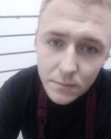 Александр Титов