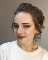 Юлия Кожанова