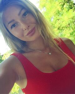 Анна 