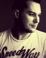 Даня Красавцев