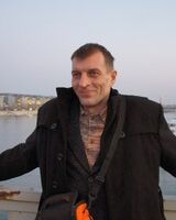 Эдуард Леонов