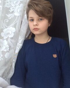 Денис Аникин