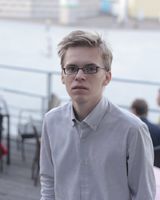 Дмитрий Дюжев