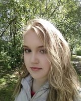 Анна Максимова