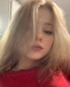 Анна Левченко