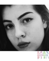 Аня Костомарова