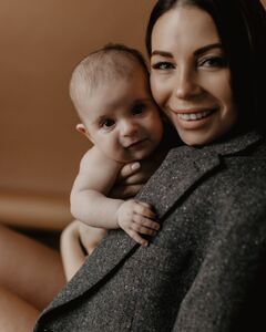 Юлия Манукян