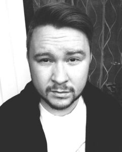 Павел Комлев