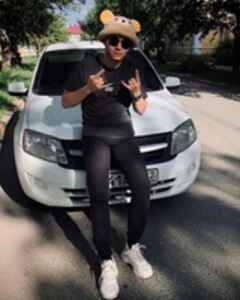 Андрей Бобров