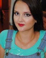 Катерина Леонова