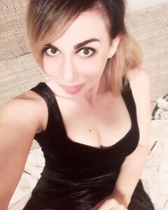 Жанна Устинова