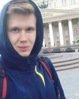 Максим Антонов