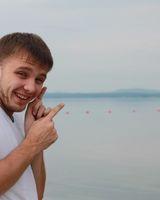 Александр Разно
