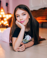 Аврора Попова