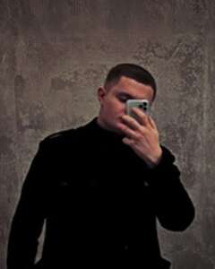 Влад Макаров