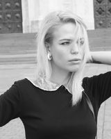 Анна Иванова