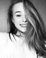 Александра Голубкова