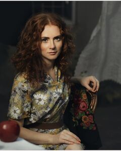 Зина Лысая